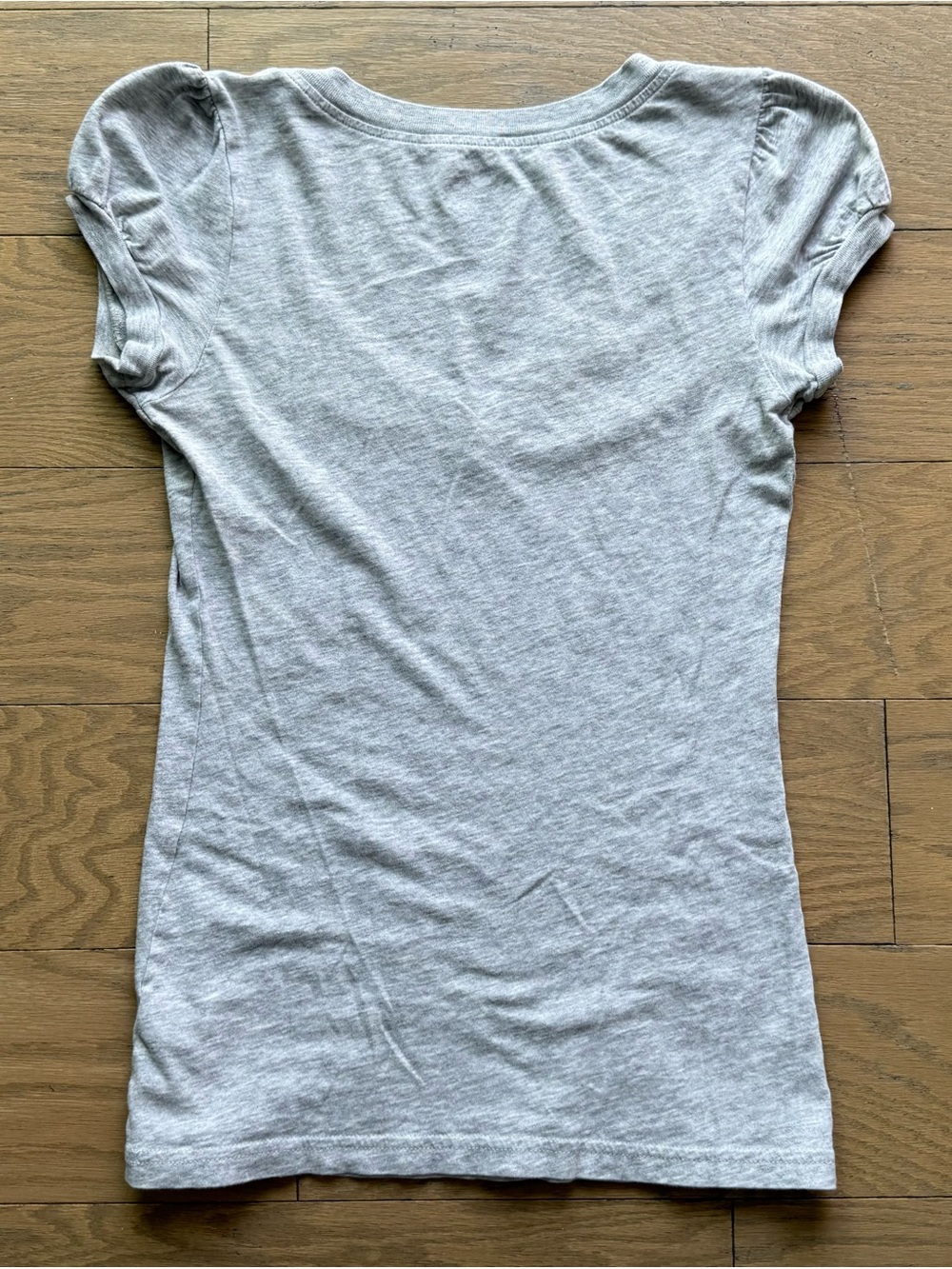 Sparkly gray & purple Juicy Couture tee - Picture 4 of 7